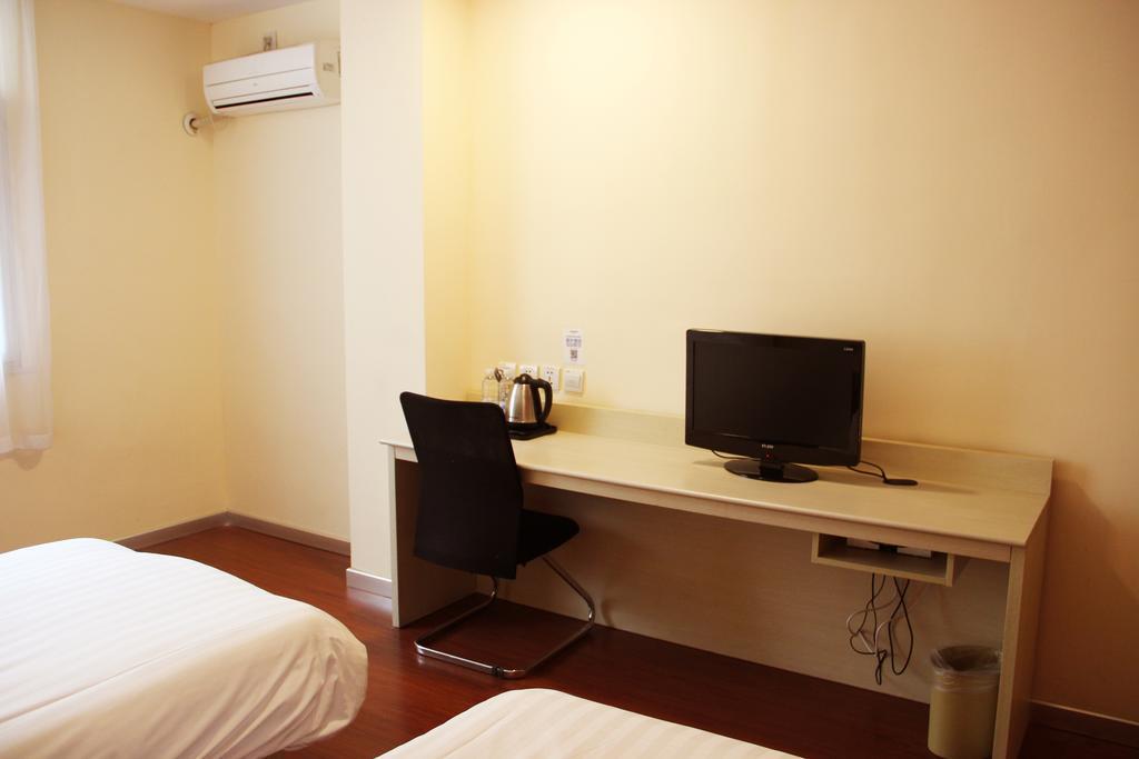 Hanting Express Shenyang Longemont Square Rom bilde